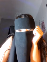 leila-sex_2024-12-18_00-14-34_185.mp4