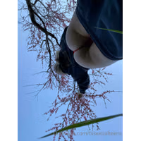 sophiesouth-05-06-2022-2454798987-What are you looking up there.jpg