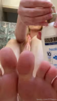 stpeach feet vids