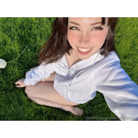 Belle_Delphine_Naked_In_The_Garden_Onlyfans_Set_Leaked-BJHCJK.jpg