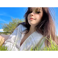 Belle_Delphine_Naked_In_The_Garden_Onlyfans_Set_Leaked-MHRSFM.jpg