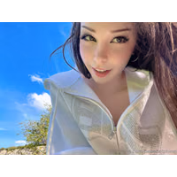 Belle_Delphine_Naked_In_The_Garden_Onlyfans_Set_Leaked-MOASTJ.jpg