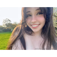 Belle_Delphine_Naked_In_The_Garden_Onlyfans_Set_Leaked-PUEVDW.jpg