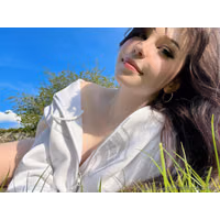 Belle_Delphine_Naked_In_The_Garden_Onlyfans_Set_Leaked-XEDXRQ.jpg