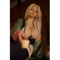 Tsunade 7.jpg