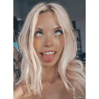 nickykittyxx-2021-04-14-2082850655-Do you like it when I make this face Like this pos.jpg