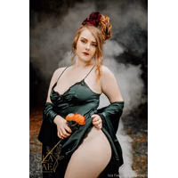 thelovelyisla-26-03-2021-2062204939-Here's a new one for you. The forest truly is my happy place  ð What do you think  ð.jpg
