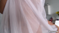 Alina Li