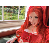 Belle_Delphine_Slutty_Fire_Mage_Cosplay_Onlyfans_Set_Leaked-RKNYIE.jpg