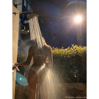 fancyvikki-2019-12-14-104569429-I like it.jpg
