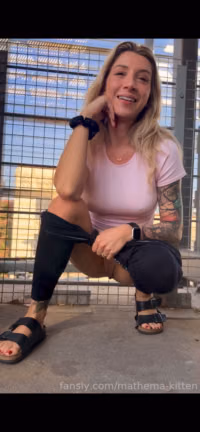 MK_Pee_48.mov