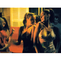 monica-bellucci-nipples-capezzoli-hot.dance.jpg