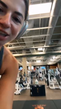 Happy Monday ☺️ 2025-10-06 16_09 [7558202392609639198]a.mp4