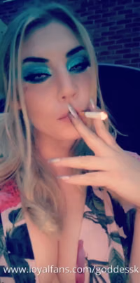 Goddess Blonde Kitty