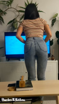 a1ad0fbd-50f4-42e7-ad51-90edd6dc87c0.mp4