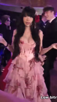 emiruxemily_streamerawards_2.mp4