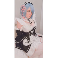 Pinkchyu_Rem_5.jpg