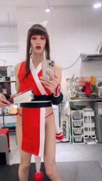 Mai Shiranui King of Fighters Shemale Cosplay by Strawberry Moonshine