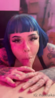 imnotlaika-2021-11-20-2279398034-don-t-forget-to-dm-me-for-this-video-if-it-wasn-t-in.mp4