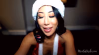 nicoledoshi sexy santa nicole gets naughty.mp4