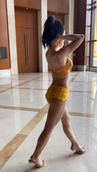 camlinngh yellow tight shorts