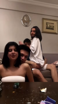 document_5997010844825685042.mp4