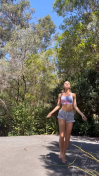 [2024-11-05] e726fbc5-73e2-4553-95a7-7be85ef23426.mov