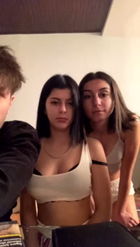 document_5857335626436709824.mp4