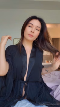 0225338a1a664250e3f16c8dc91a7778.mp4