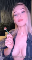 Evans Feet ( evans_feet ) OnlyFans videos on Leakedzone_1676547232203.mp4