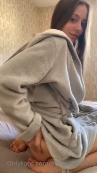 Nastya-Williams---Koala-Pajamas---Solo-[607691]-2EaGs4eG.mp4