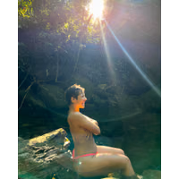instagram model  -19yo MILF
