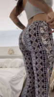 eroticmedusa-2021-10-16-2248827266-like-this-post-if-you-love-my-ass-in-these-pants.mp4