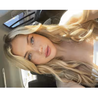 zoeyisasiren-18-03-2022-who is up ð.jpg