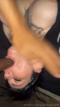 Begged to be FaceFucked and my Black King told me ONLY IF YOURE UPSIDE DOWN ð _0ia29wbb7v593leb7q1u2_source.mp4