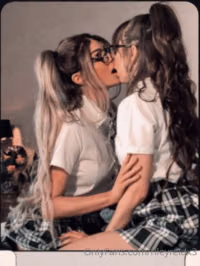 Riley Reid | RileyReid | letrileylive | rileyreidx3 03/2026