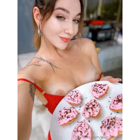 ð¦ðð¶ð½ð² â¤ï¸ ðð»  I planned to make cupcakes for this day but uhhh you tell me w_0001.jpg