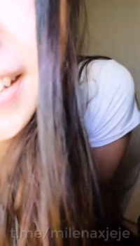 APoyFjc1_720p.mp4