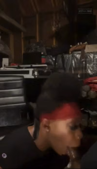 Hennessy New munch anyone ???.mp4