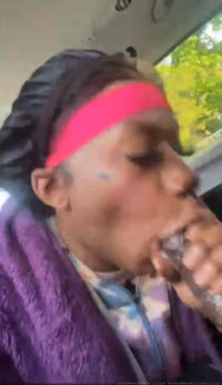 Hennessy Swallowin mY Florida fan.mp4