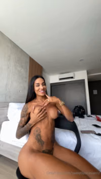 What is the first thing you would do if you had this body in.. by sweetlaurasaenz from OnlyFans Coomer.mp4