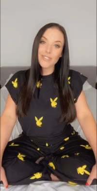 18317636_ANNOUNCEMENT_ A quick update and some boobs! 😜_01_52068d36-9006-458b-8700-d65753bb7158.mp4