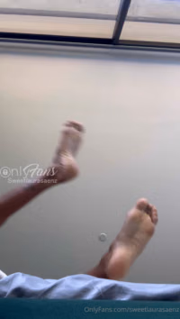 good morning, I woke up late today âï¸ by sweetlaurasaenz from OnlyFans Coomer.mp4