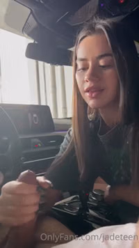 JadeTeen jade teen public car pornstar onlyfans.MP4