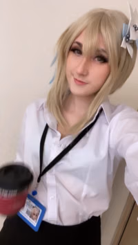 [Mangoloo] Office Lady Lumine Selfies