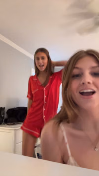 7456346957276204334.mp4